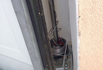 Garage Door Cable Replacement - Merrick